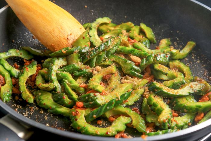 How to cook thai style bitter melon leaves