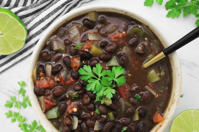 How to cook canned black beans spanish style